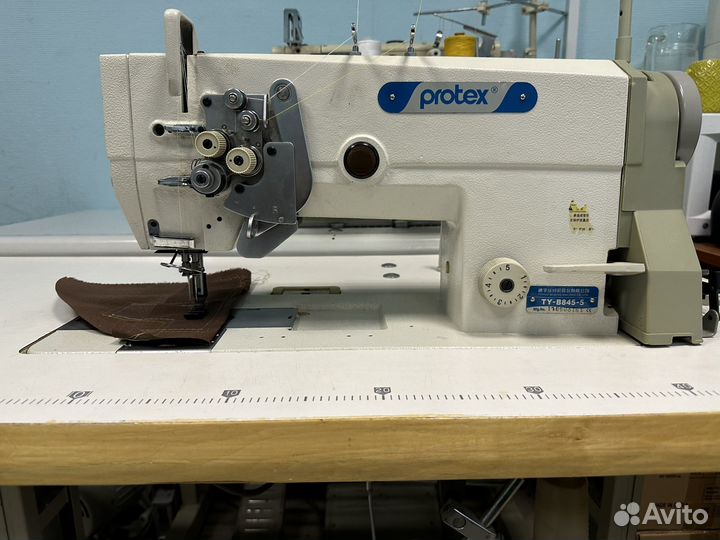 Промышленная двухигольная швейная машина