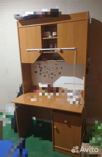 Школьный уголок