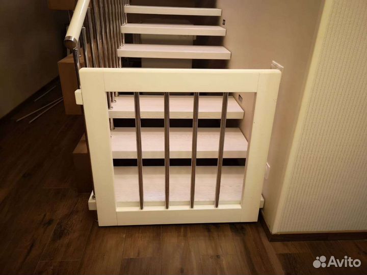 Защитное ограждение для лестницы