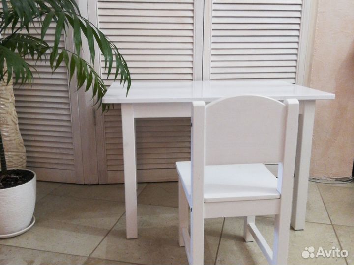 Детский стол и стул IKEA