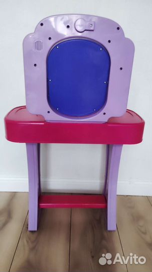 Туалетный столик