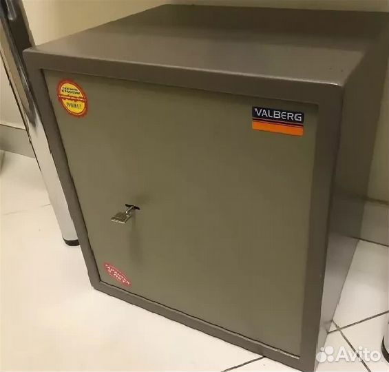 Сейф офисный