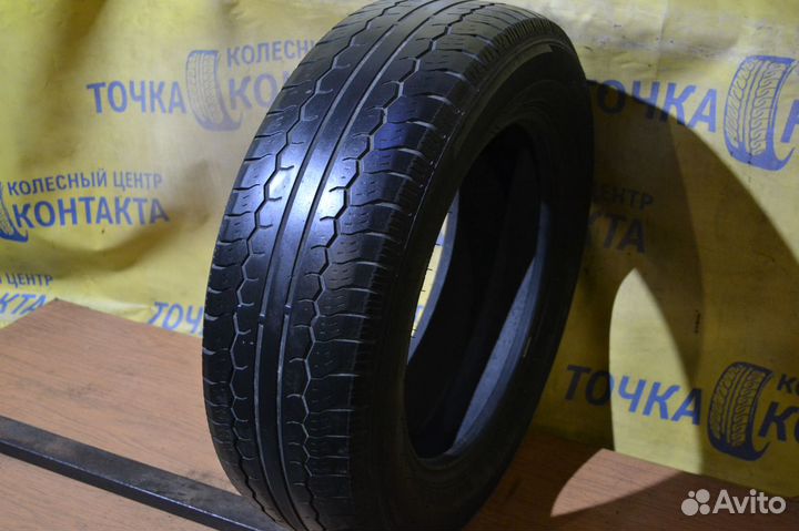 Nexen Classe Premiere 521 215/65 R17