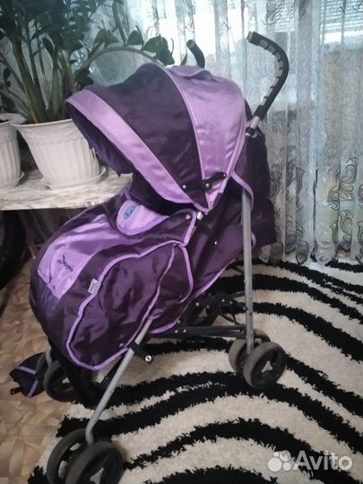 Прогулочная коляска