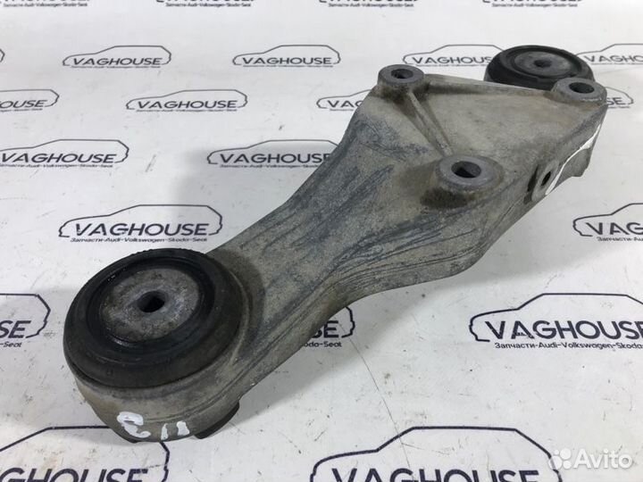 Кронштейн редуктора Audi A6 4B 2.7 ARE 2001