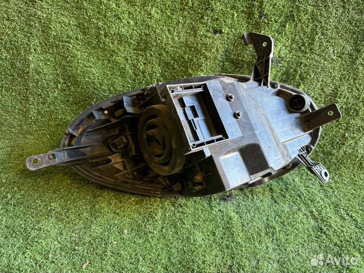 38 фара на nissan march AK12