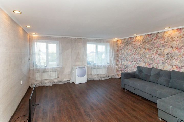 Дом 161 м² на участке 12,5 сот.