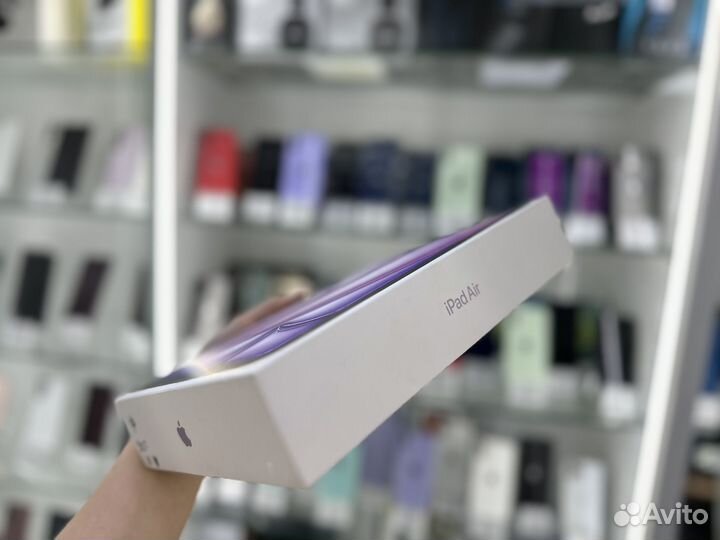 Планшет Apple iPad Air 11