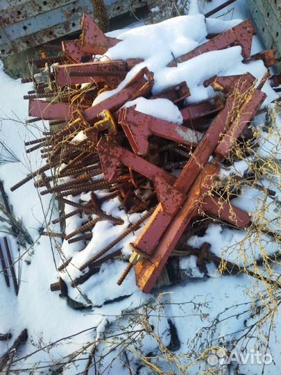 Остатки стройматериалов