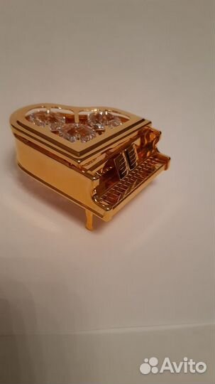 Сувенир Рояль с кристаллами Своровски