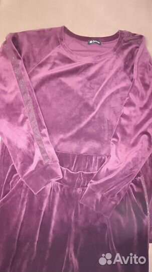 Спортивный костюм женский