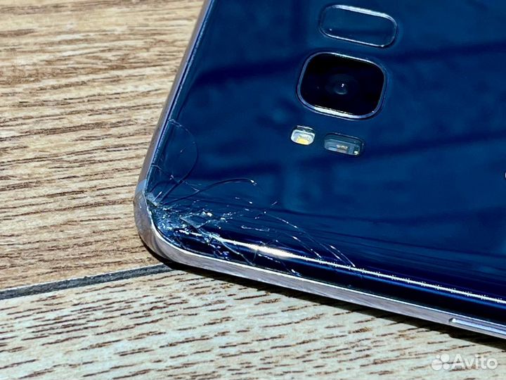 Samsung Galaxy S8, 4/64 ГБ