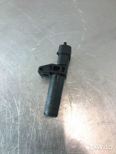 Датчик коленвала Mercedes C-Class W204 OM651 2.2