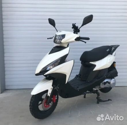 Скутер X-motors Corsa RS PRO - 200cc белый