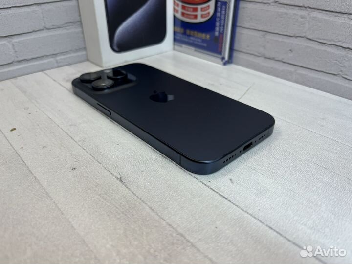 iPhone 15 Pro, 128 ГБ