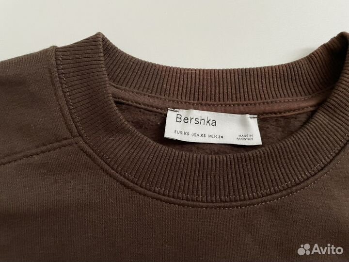 Свитшот оверсайз bershka