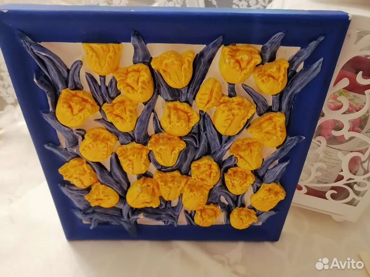 Красивое настенное панно