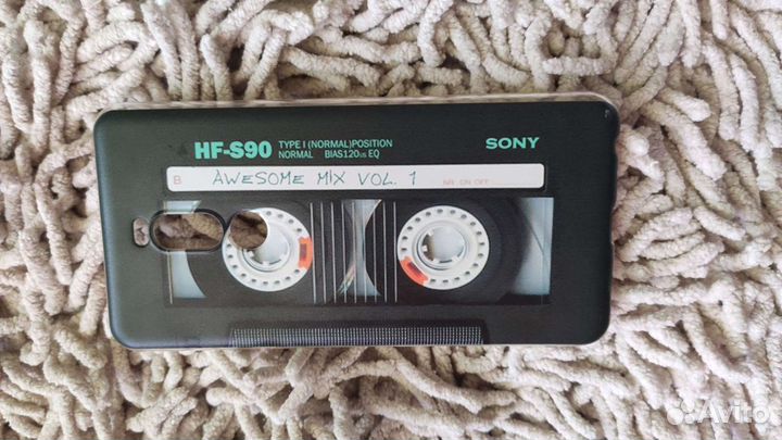 Новый чехол на телефон