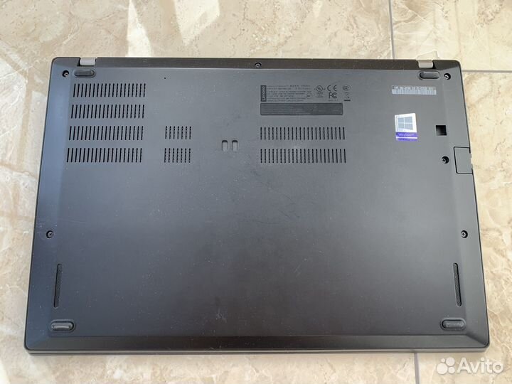 Мощный Thinkpad T480s без SSD и бп