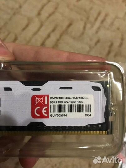 Goodram iridium 2x8GB 2400 мгц