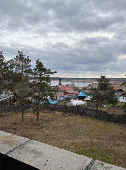 Коттедж 280 м² на участке 12 сот.