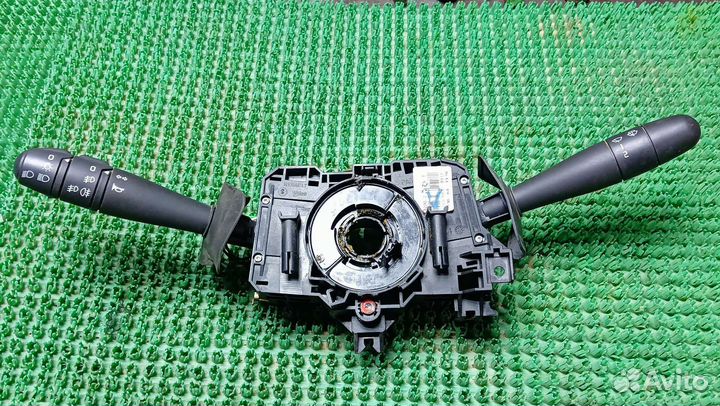 Подрулевой переключатель LADA vesta логан 1