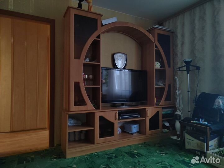 Стенка под телевизор