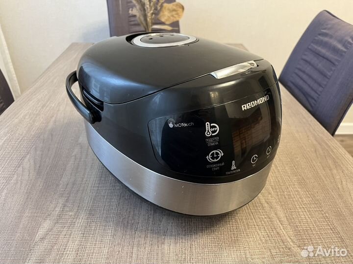 Мультиварка redmond RMC-M90