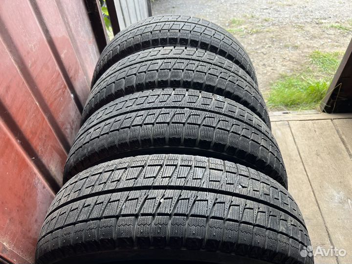 Bridgestone Blizzak Revo2 175/65 R15