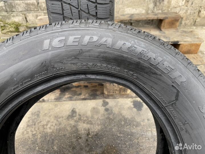 Bridgestone Ice Partner 205/65 R16