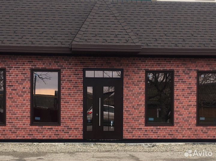 Дверь входная для магазина офиса