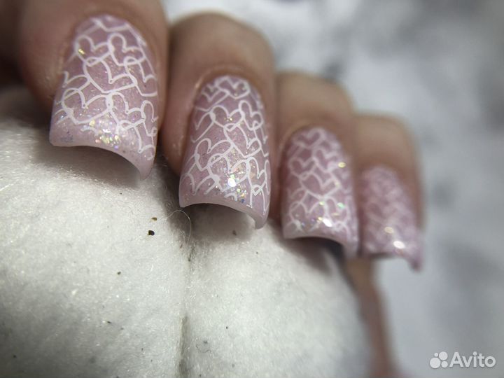 Мастер маникюра