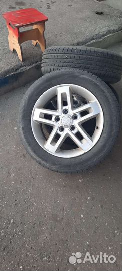 Боковые колеса для автомобиля