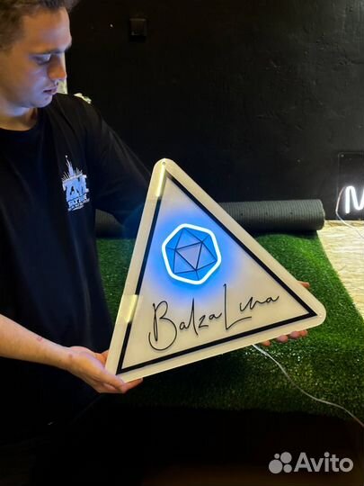 Вывеска, освещение в офис