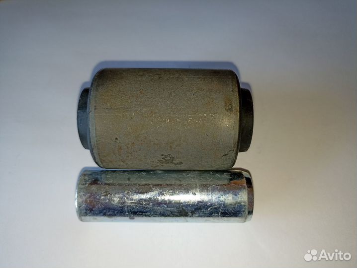 Втулка кабины передняя Renault