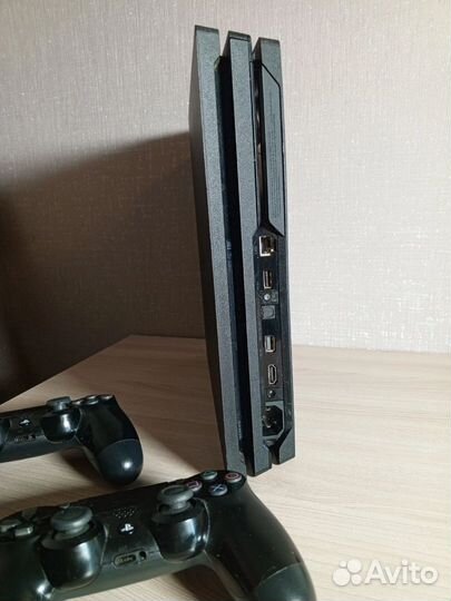Sony playstation 4 pro 1tb