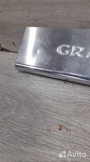 Накладка порога Jeep Grand Cherokee Wk 2 С 2010