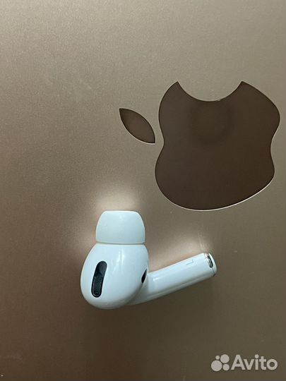 Airpods pro 1 наушник левый