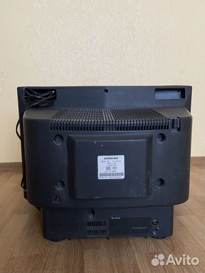 Телевизор samsung