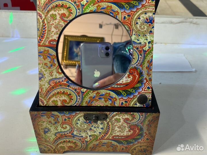 Шкатулка из натуральное дерево