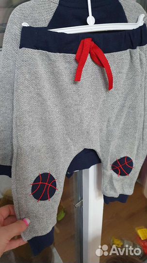 Костюм на мальчика 86 92 новый