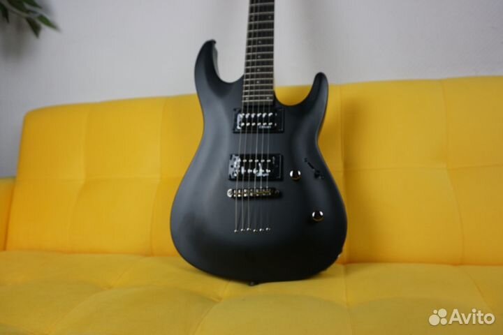 Электрогитара Clevan