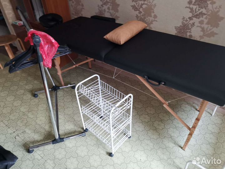 Массажный стол