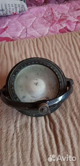Компас корабельный