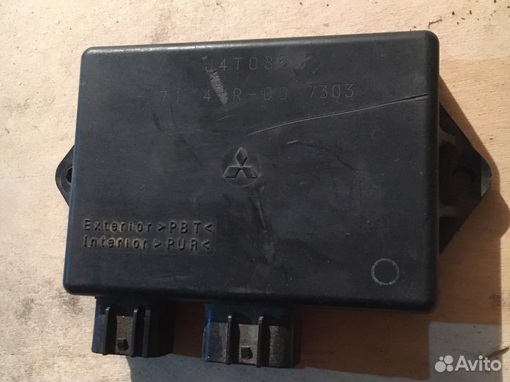 Коммутатор блок управления Yamaha fz400