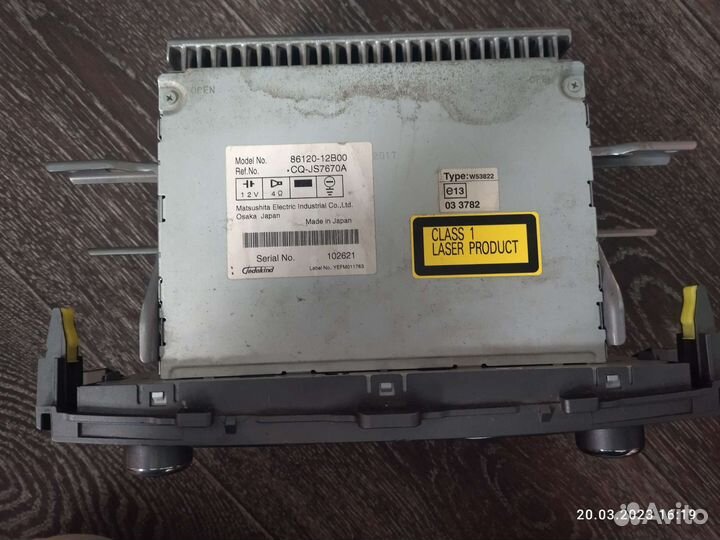 Штатная магнитола от toyota corolla 150