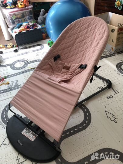 Шезлонг для новорожденных