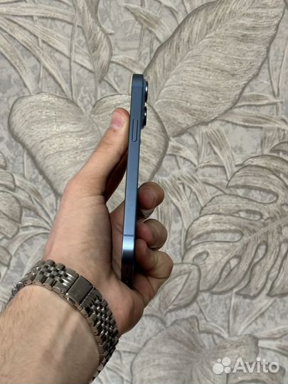iPhone 14, 128 ГБ