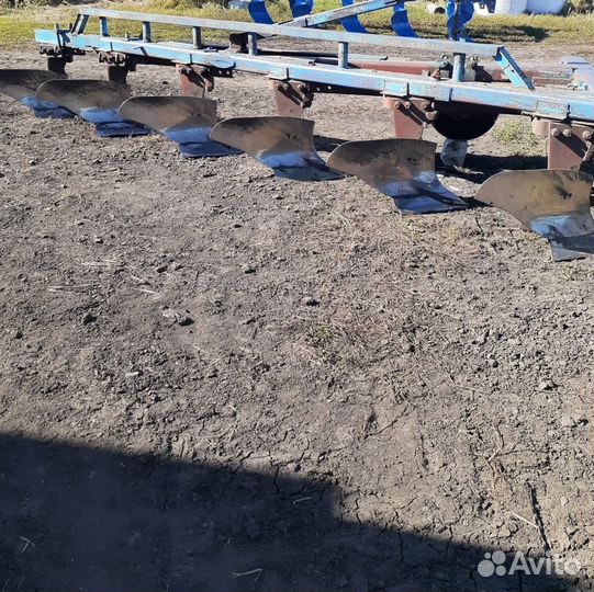 Плуг Светлоградагромаш 5-6 корп. (ПНУ), 2015