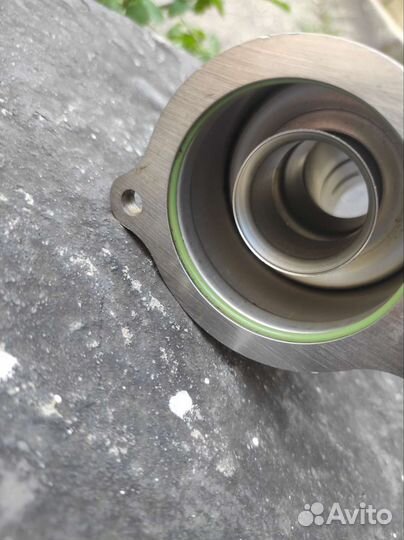 Патрубок турбины 04L131111AD